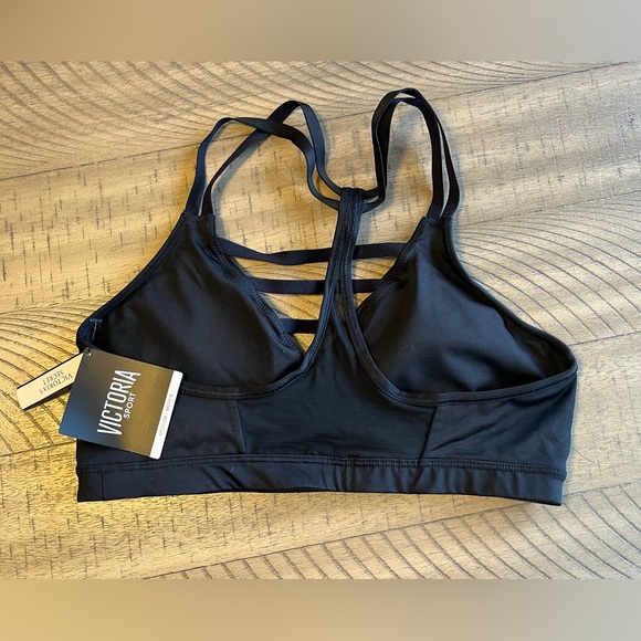 Victoria's Secret Sports Bra Bundle (5) All NWT Small Medium 34A - Picture 3 of 12